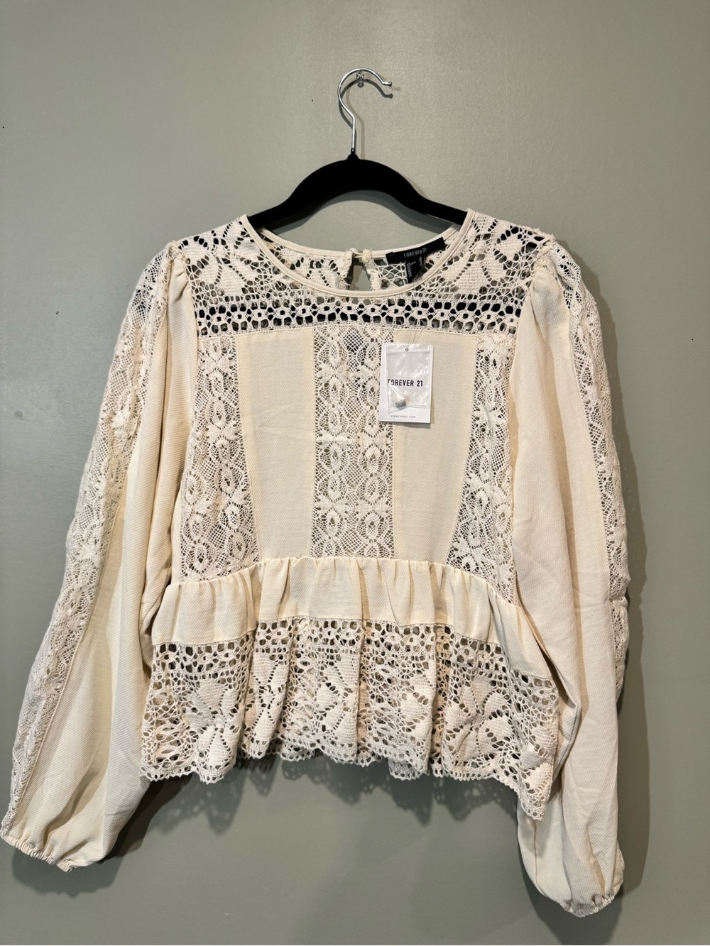 Long-Sleeve Top M